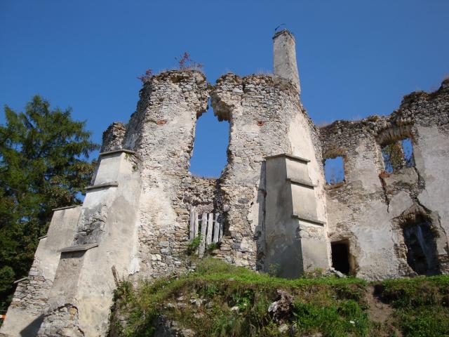 Hrad Sklabiňa1