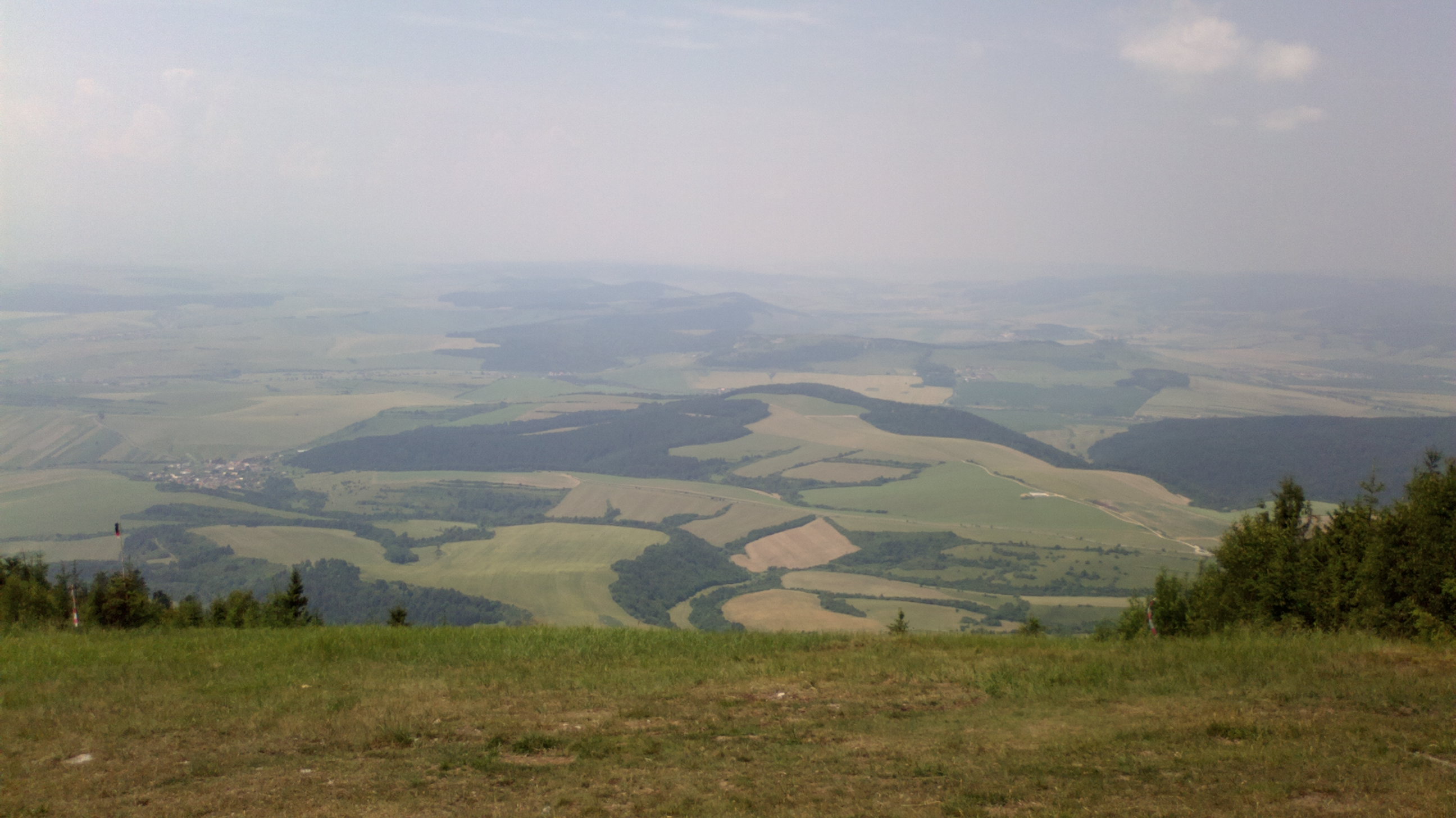 Pohľad zo Sľubice na Spišský hrad 1