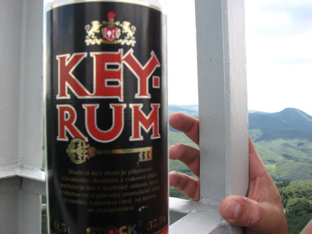 key%20rum%20a%20vysok%e1%20v%20pozad%ed